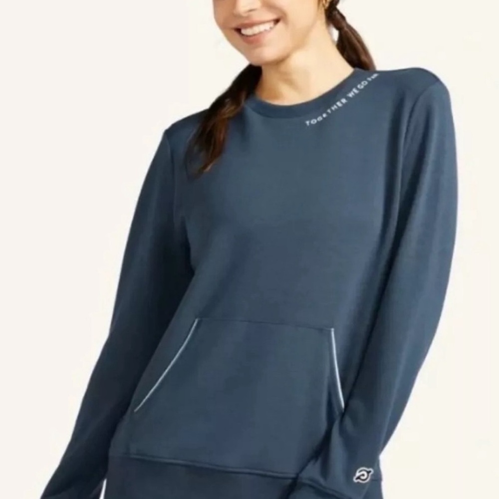 Peloton Women's Navy Sweatshirt - Elevate Pocket Pullover
